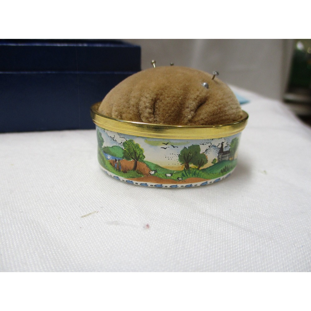 Enamel Box Halcyon Days‎ pin cushion Snuff Pill Jewelry sewing kits sew